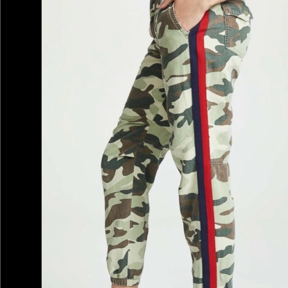Mother  camo  women’s pants - Picture 3 of 14